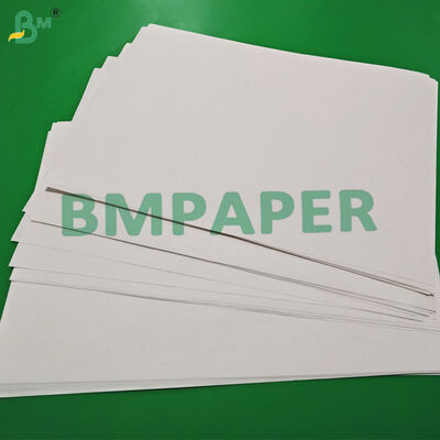 70g 80g Papel Kraft Blanqueado Blanco para Bolsas de Regalo 750mm 1020mm