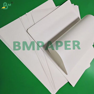 70g 80g Papel Kraft Blanqueado Blanco para Bolsas de Regalo 750mm 1020mm