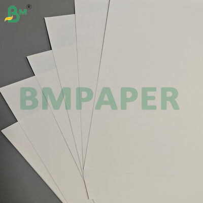 Rollos de papel Kraft blanco de alta resistencia de 120 g/m² para bolsas de compras